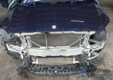 2015 Mercedes-Benz C 300 4Matic/Luxury 4Matic/Sport 4Matic из США, поврежденный, VIN 55SWF4KB0FU085218